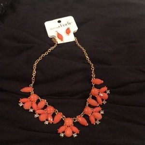Necklace and earrings set